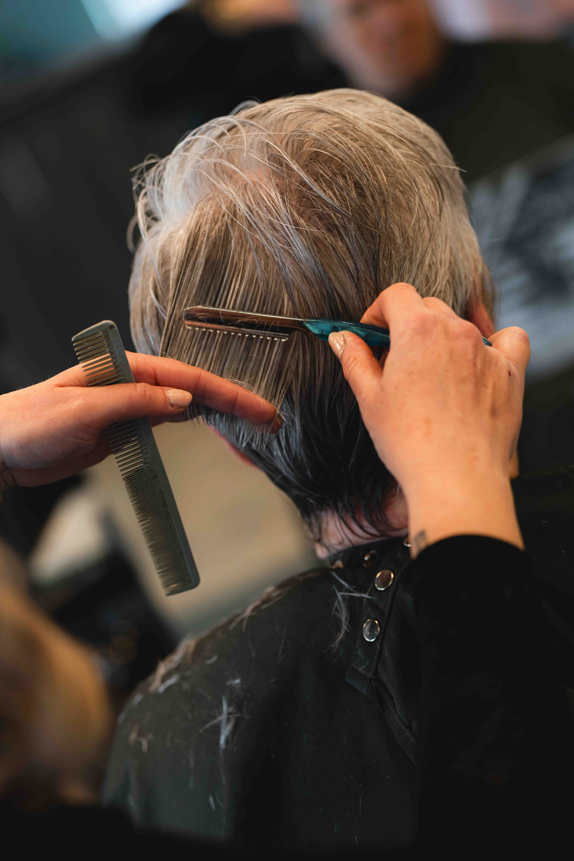 KLEIN FORMAAT B en R Hair Expert   Vriend Production 120